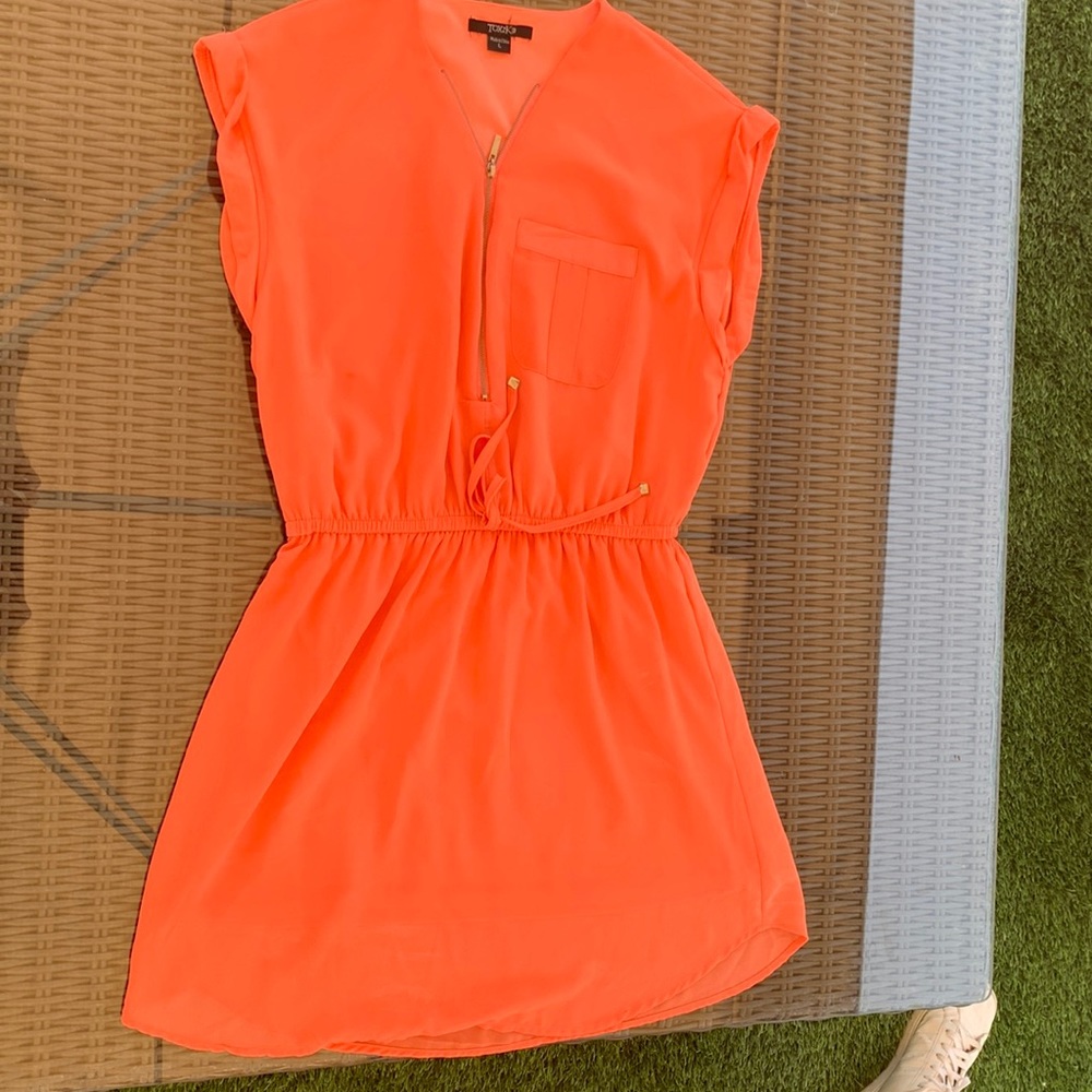 Women dress